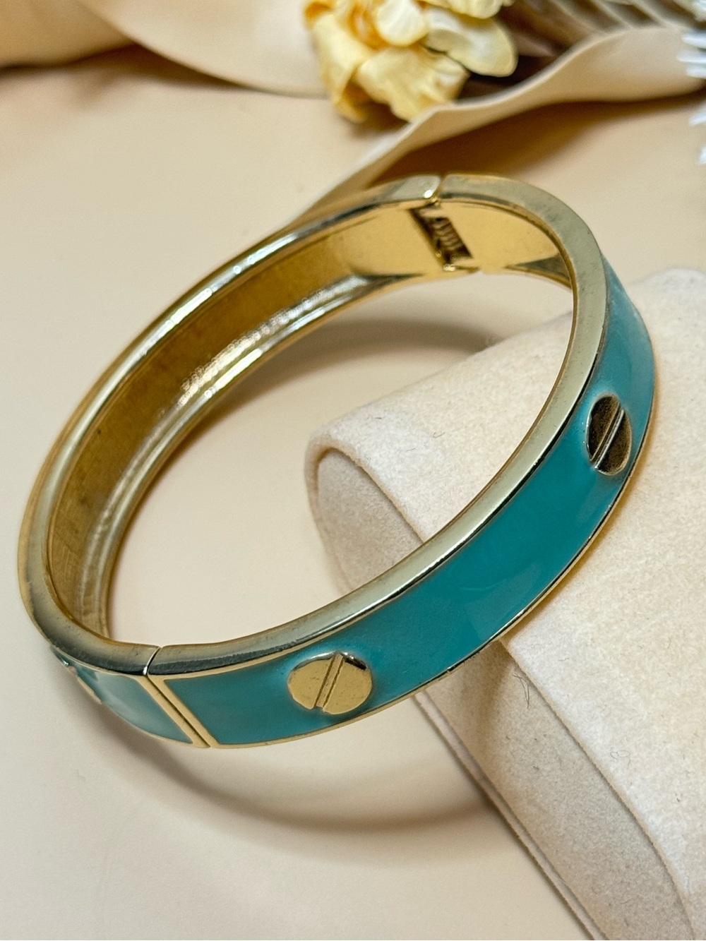 Turquoise Blue Enamel Gold Tone Hinged Bangle Bracelet Screw Design